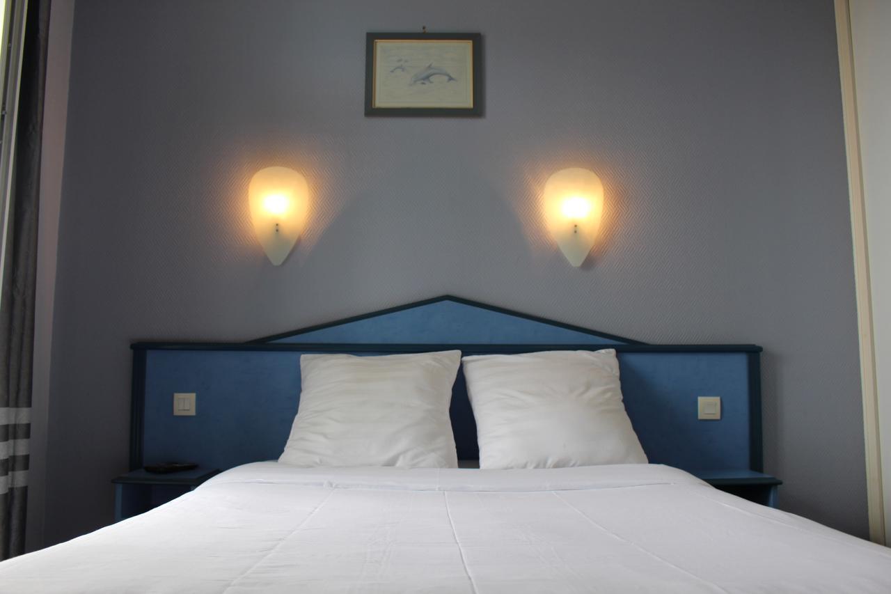 Le Voltaire Hotel Berck Buitenkant foto