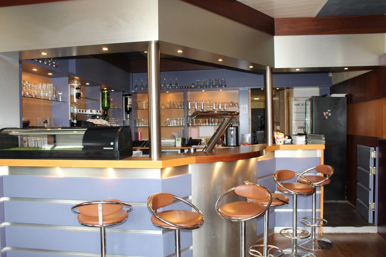 Le Voltaire Hotel Berck Buitenkant foto