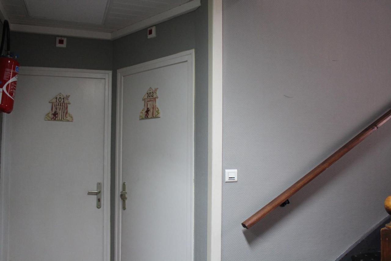 Le Voltaire Hotel Berck Buitenkant foto